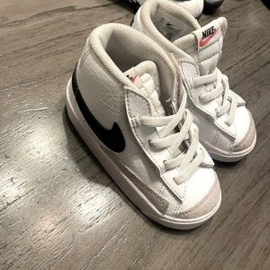 Nike Blazer Mid ‘77 Toddler size 7c